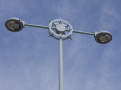 舵輪型の街灯